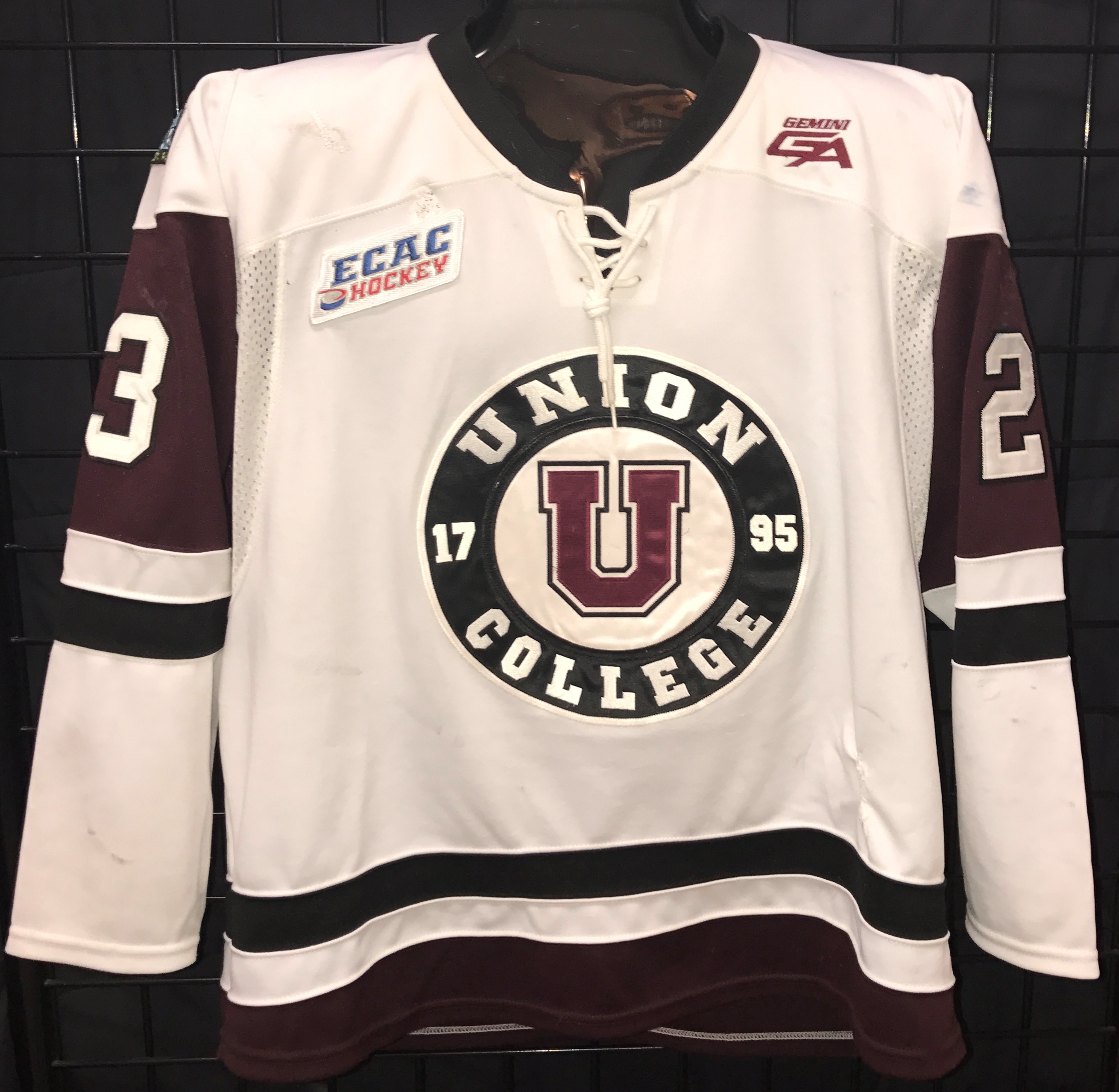 union college hockey shirt