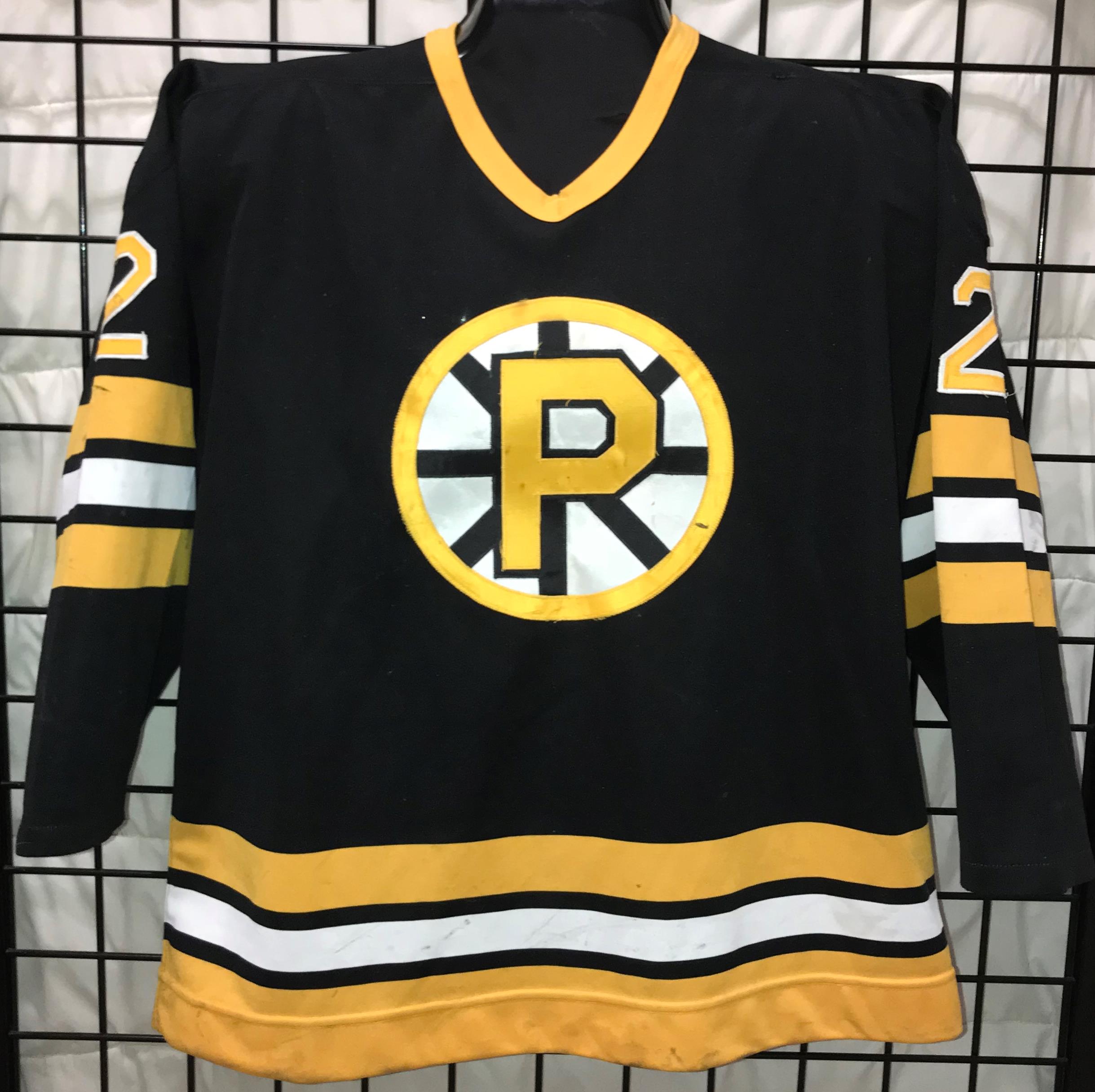Providence Bruins reveal retro third jersey —